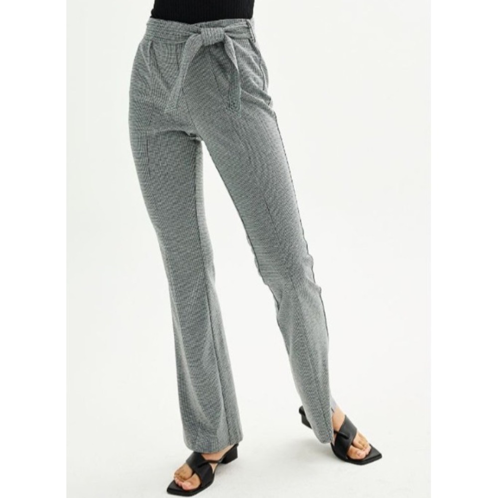 SO Juniors Houndstooth Self‎ Belted Pull On Flare Pants Medium Black Retro Indie